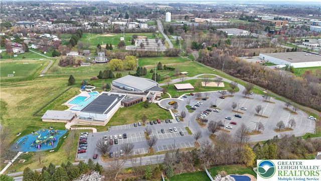 4998 Derby Lane, Bethlehem Twp, PA 18020