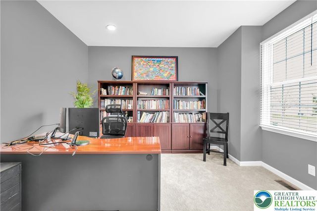 4998 Derby Lane, Bethlehem Twp, PA 18020