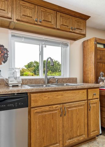 923 Peeled Chestnut Ln, Sparta, TN 38583