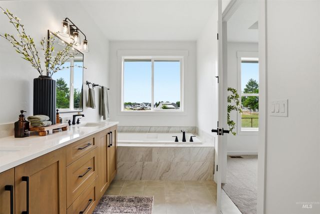 421 W Millstone St, Middleton, ID 83644