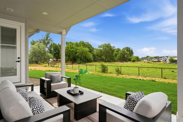 421 W Millstone St, Middleton, ID 83644