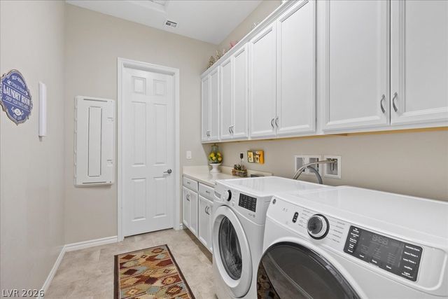 485 Fern Ridge Avenue, Henderson, NV 89011