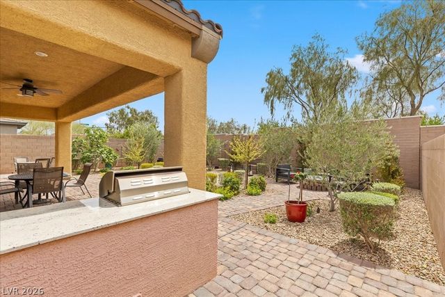 485 Fern Ridge Avenue, Henderson, NV 89011