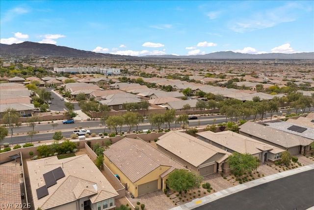 485 Fern Ridge Avenue, Henderson, NV 89011