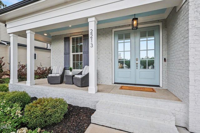 2213 Terri Creek Drive, Fuquay Varina, NC 27526