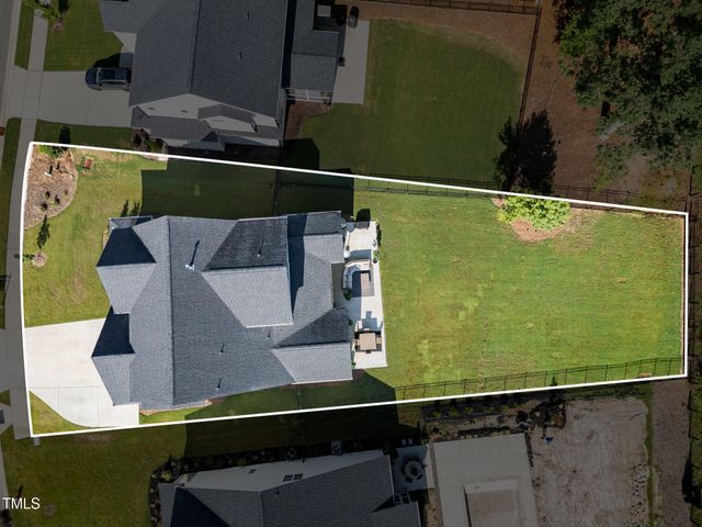 2213 Terri Creek Drive, Fuquay Varina, NC 27526