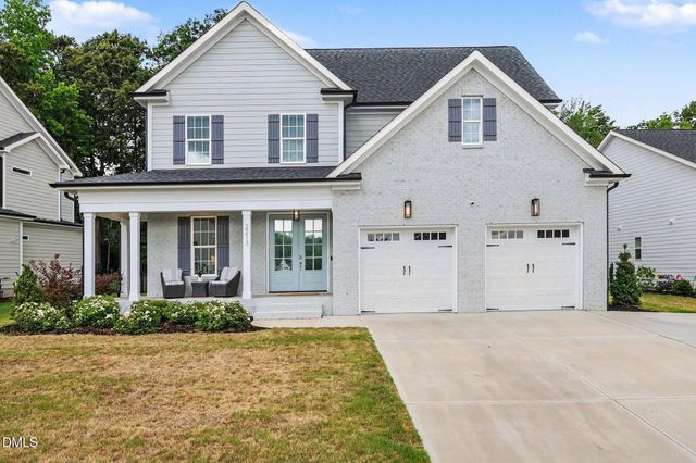 2213 Terri Creek Drive, Fuquay Varina, NC 27526