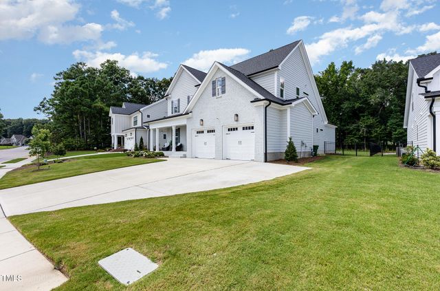 2213 Terri Creek Drive, Fuquay Varina, NC 27526