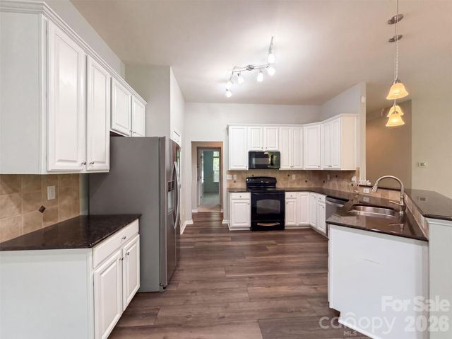 4018 Harmattan Drive, Denver, NC 28037