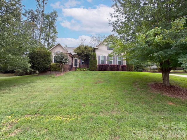 4018 Harmattan Drive, Denver, NC 28037