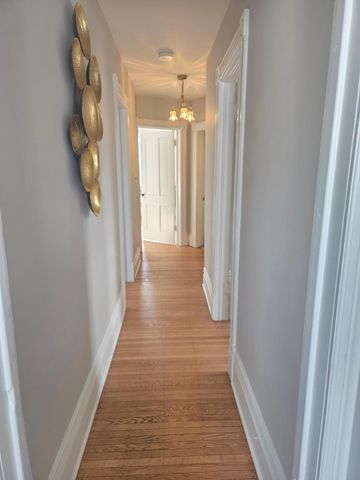 1323 Lincoln Avenue, Saint Paul, MN 55105