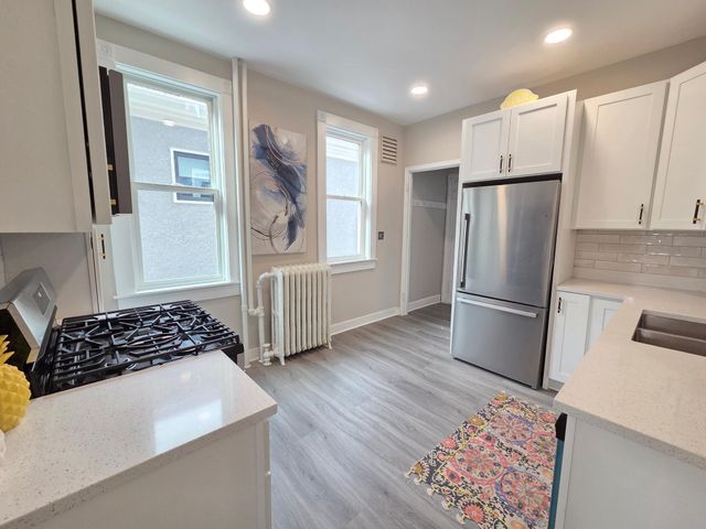 1323 Lincoln Avenue, Saint Paul, MN 55105