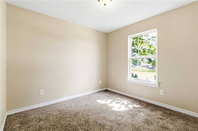 1073 Sara Beth Street, Elkins, AR 72727
