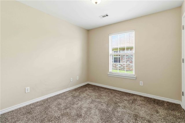 1073 Sara Beth Street, Elkins, AR 72727