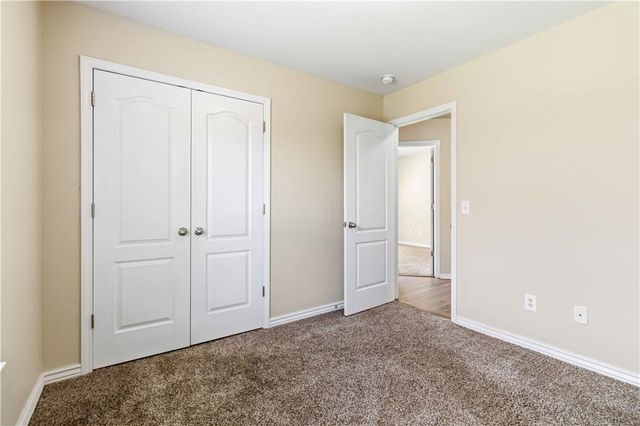 1073 Sara Beth Street, Elkins, AR 72727