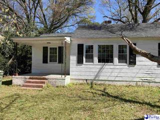 215 S Ervin St, Darlington, SC 29532