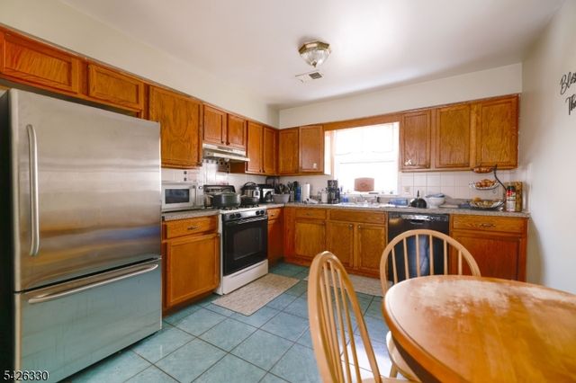 468 Irvine Turner Blvd, Newark City, NJ 07108