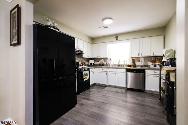 468 Irvine Turner Blvd, Newark City, NJ 07108