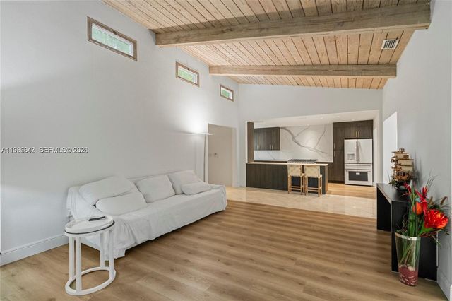 1951 Secoffee St, Miami, FL 33133