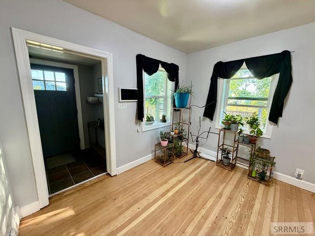 1270 Elmore Avenue, Idaho Falls, ID 83402