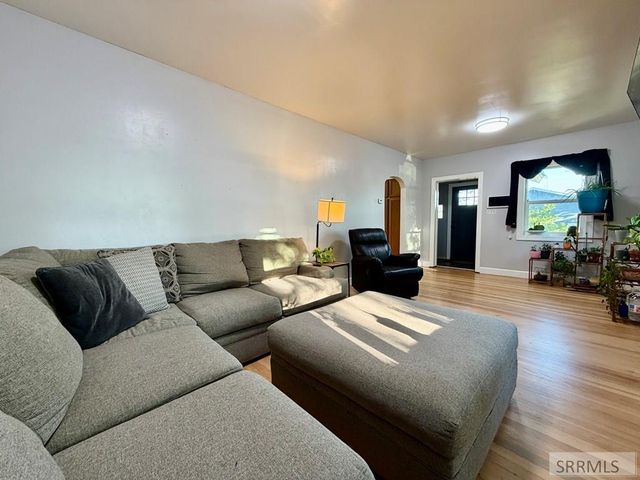 1270 Elmore Avenue, Idaho Falls, ID 83402