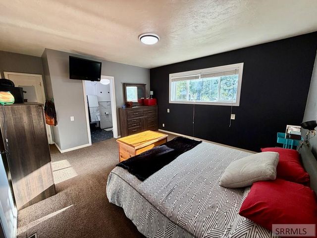 1270 Elmore Avenue, Idaho Falls, ID 83402