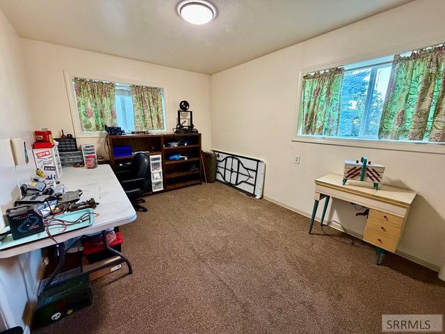 1270 Elmore Avenue, Idaho Falls, ID 83402