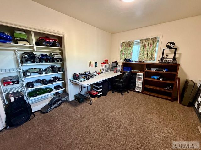 1270 Elmore Avenue, Idaho Falls, ID 83402