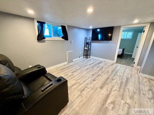 1270 Elmore Avenue, Idaho Falls, ID 83402