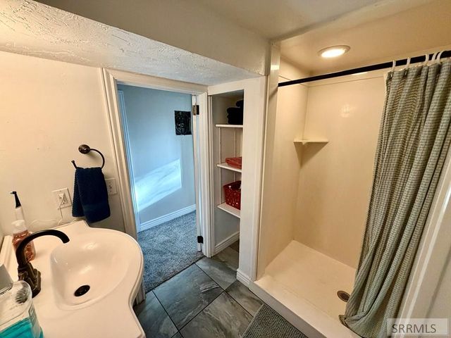 1270 Elmore Avenue, Idaho Falls, ID 83402