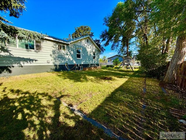 1270 Elmore Avenue, Idaho Falls, ID 83402