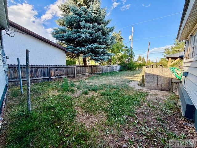 1270 Elmore Avenue, Idaho Falls, ID 83402