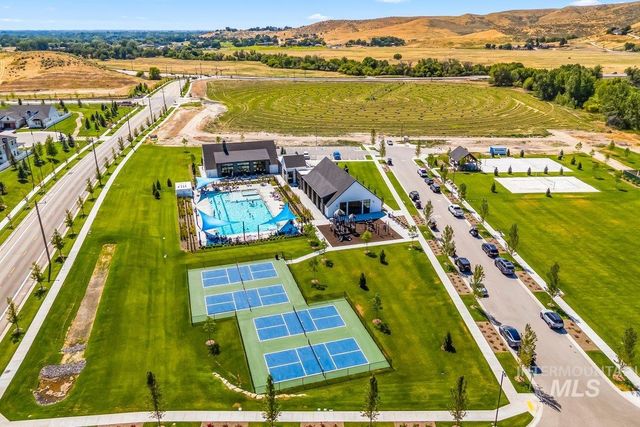 13746 N Ruffed Grouse Way, Boise, ID 83714