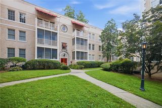 2222 Peachtree Road NW B5, Atlanta, GA 30309