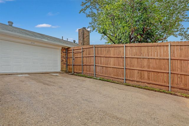 204 Liberty Drive, Wylie, TX 75098