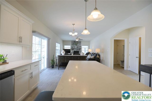 308 Sofia Boulevard, Maiden Creek Twp, PA 19510