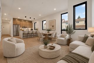 13 Clyde St A, Somerville, MA 02145
