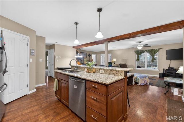 18 Chatteau Court, Foristell, MO 63348