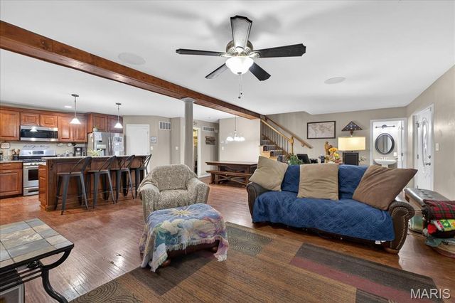 18 Chatteau Court, Foristell, MO 63348