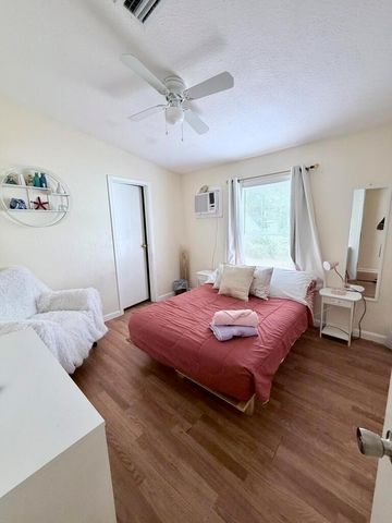716 21st Street, West Palm Beach, FL 33407