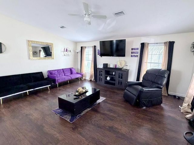 716 21st Street, West Palm Beach, FL 33407