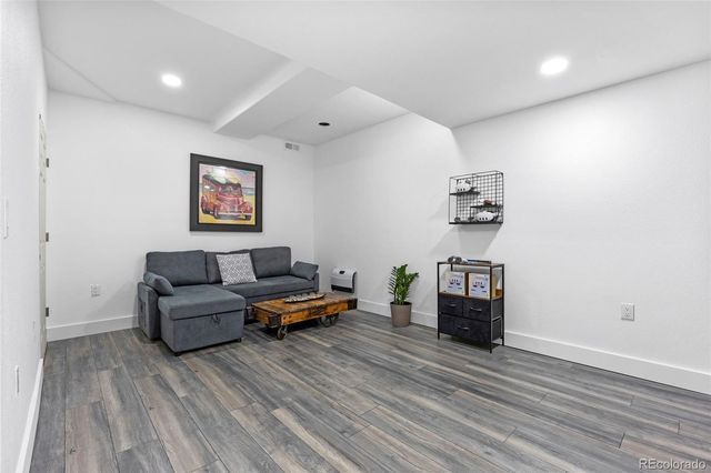 7963 S Valleyhead Way, Aurora, CO 80016