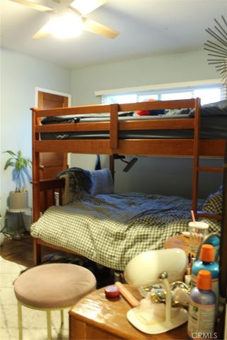 7535 Vanalden, Reseda, CA 91335