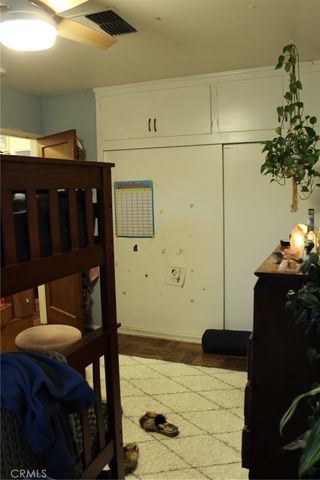 7535 Vanalden, Reseda, CA 91335