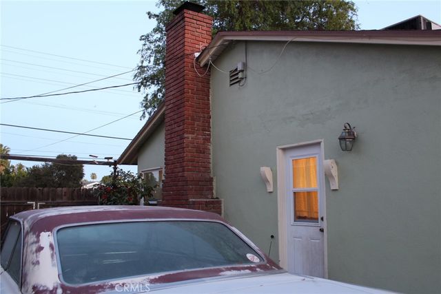 7535 Vanalden, Reseda, CA 91335