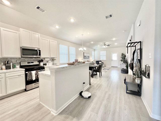 1410 Alice, Beaumont, TX 77705