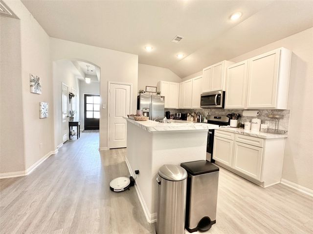 1410 Alice, Beaumont, TX 77705
