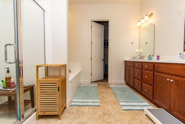 2101 State St, Turlock, CA 95380
