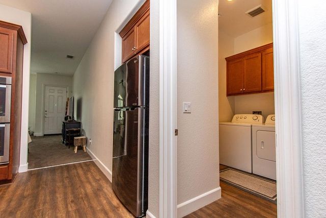 2101 State St, Turlock, CA 95380