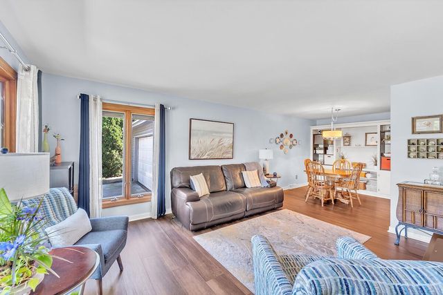 5625 Brookhaven DRIVE, Racine, WI 53406